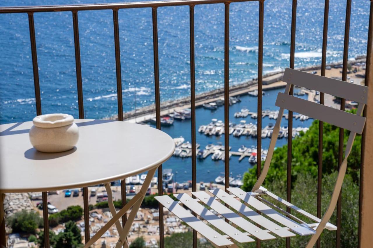 Cargese, Appartement De Charme Surplombant Le Port Dış mekan fotoğraf